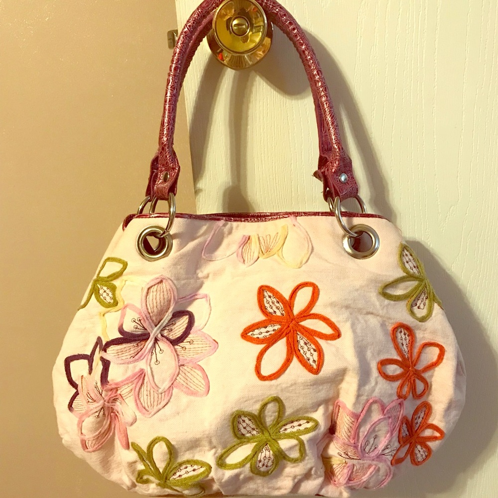 ⚠️PRICE IS FIRM⚠️Floral Handbag
